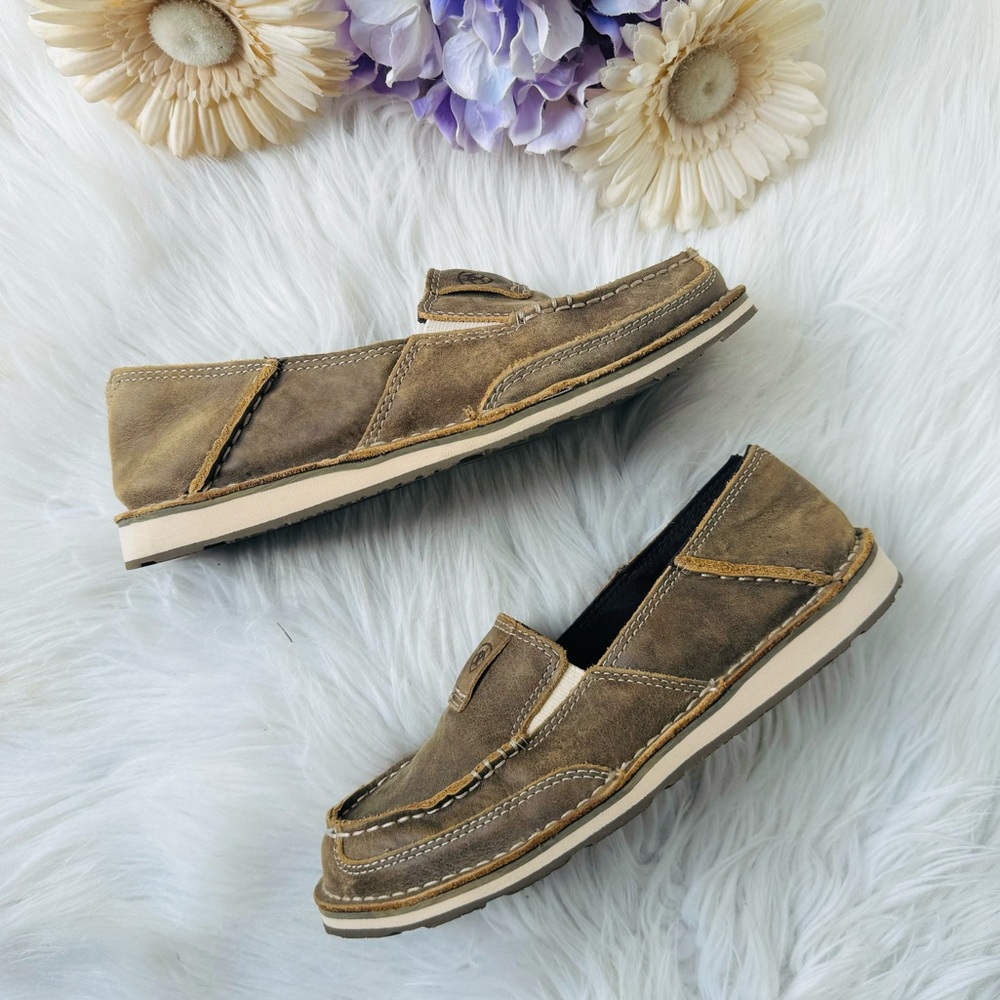Ariat Cruisers - Picture 3 of 7